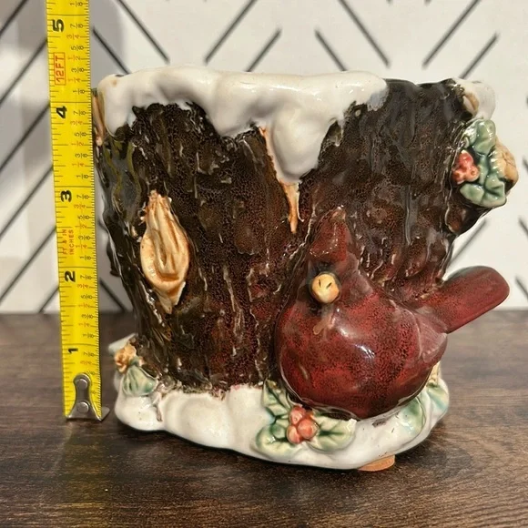 Vintage Tii Collections Winter Red Bird Cardinal Planter Pot Christmas Decor - Picture 10 of 11